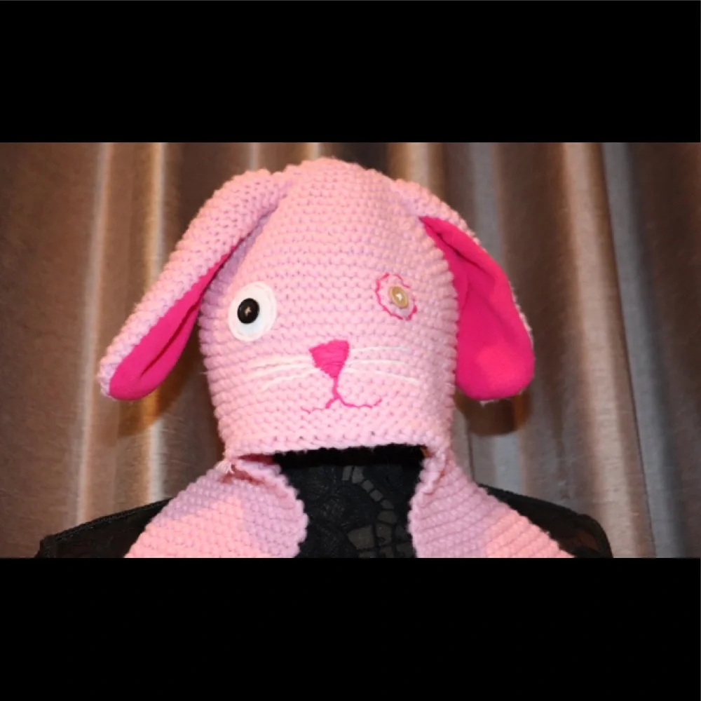 “SOME BUNNY LOVES YOU” HAT WITH POM POMS